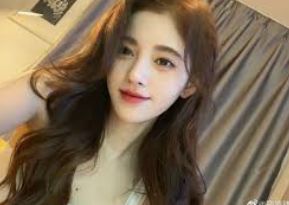 旗舰预约展示页